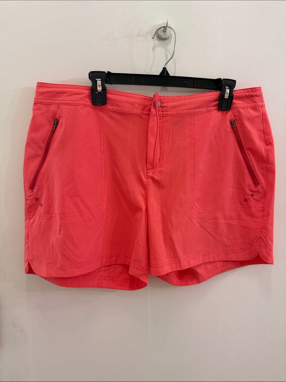 Title Nine Coral Pink Lightweight Women's Shorts size 14